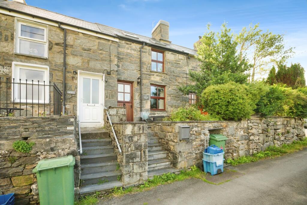 Main image of property: Cae Clyd, Manod, Blaenau Ffestiniog, Gwynedd, LL41