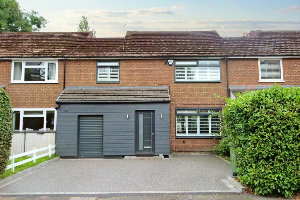 3 bedroom terraced house for sale in Elms Road, Heaton Moor SK4 4PJ, SK4