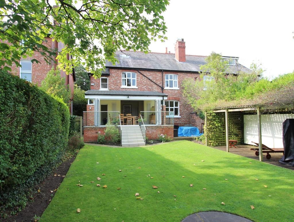 6 bedroom semidetached house for sale in Clifton Road, Heaton Moor, SK4