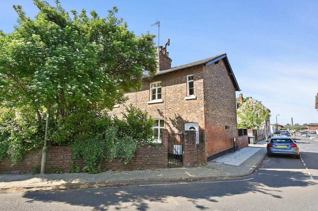 Main image of property: Midland Terrace, London, NW2
