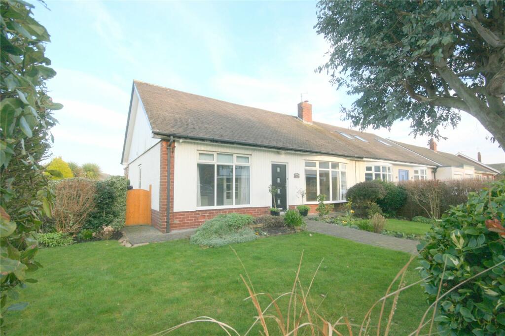 2 bedroom bungalow for sale in Millview Drive, Tynemouth, NE30