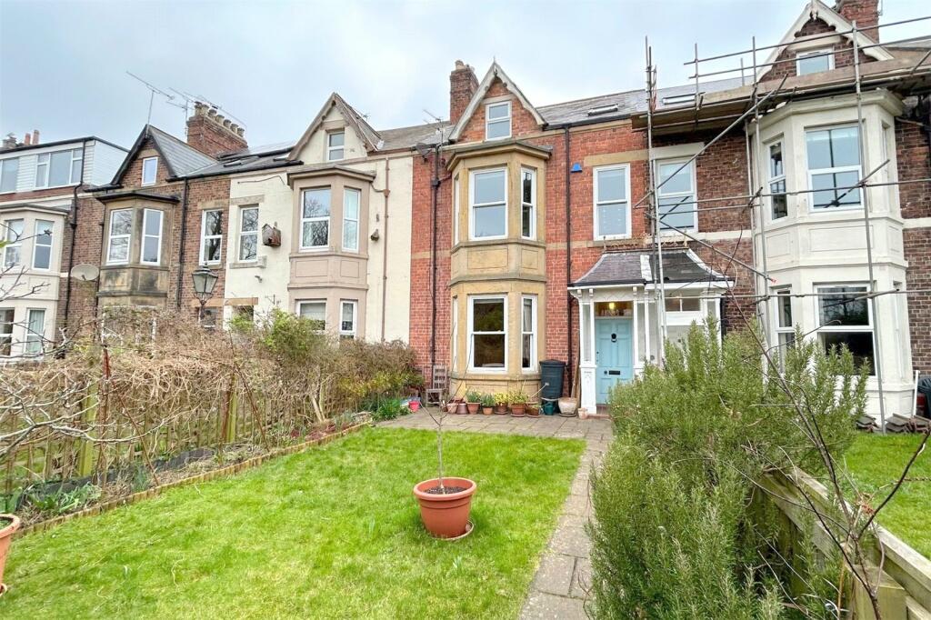 5 bedroom terraced house for sale in Clarence Crescent, Whitley Bay, NE26