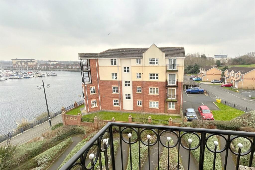 2 bedroom apartment for sale in Chirton Dene Quays, Royal Quays, North