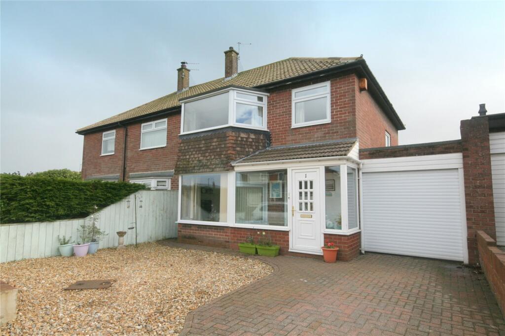 3 bedroom semidetached house for sale in Woodburn Way, Whitley Lodge