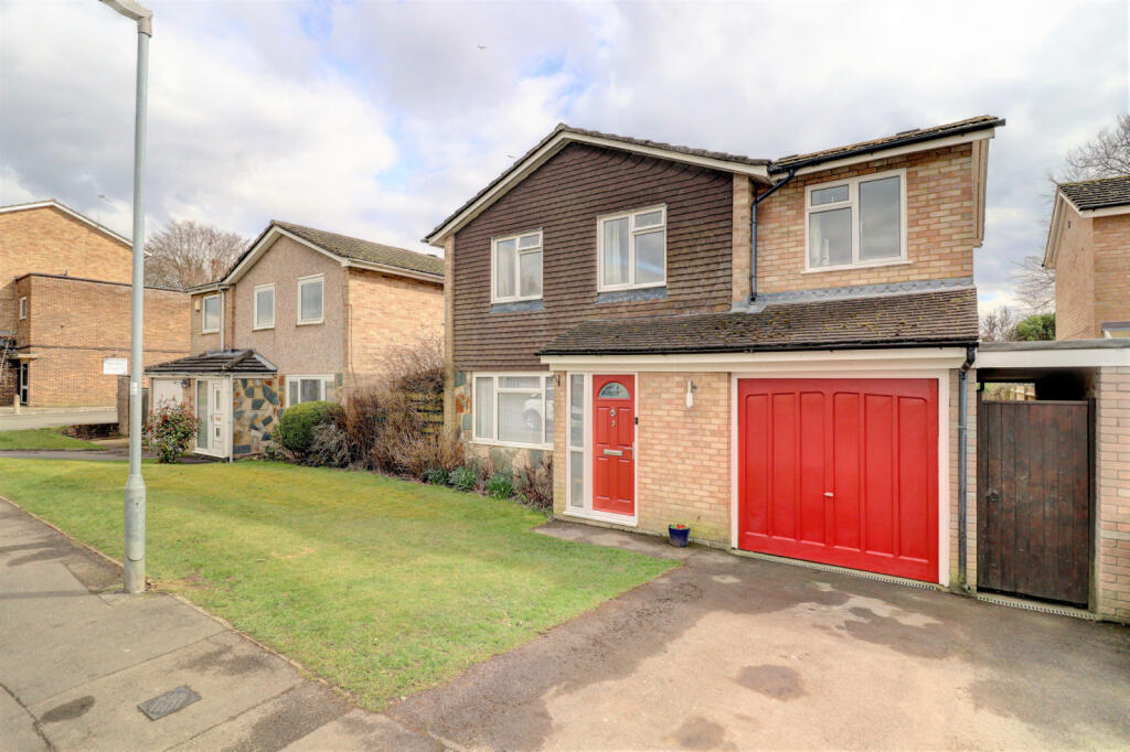 Main image of property: Hawthorn Crescent, Hazlemere, High Wycombe, Buckinghamshire, HP15