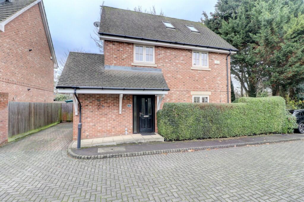 Main image of property: Grange View, Hazlemere, High Wycombe, Buckinghamshire, HP15