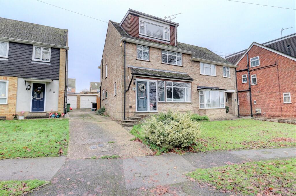 Main image of property: The Warren, Hazlemere, High Wycombe, Buckinghamshire, HP15