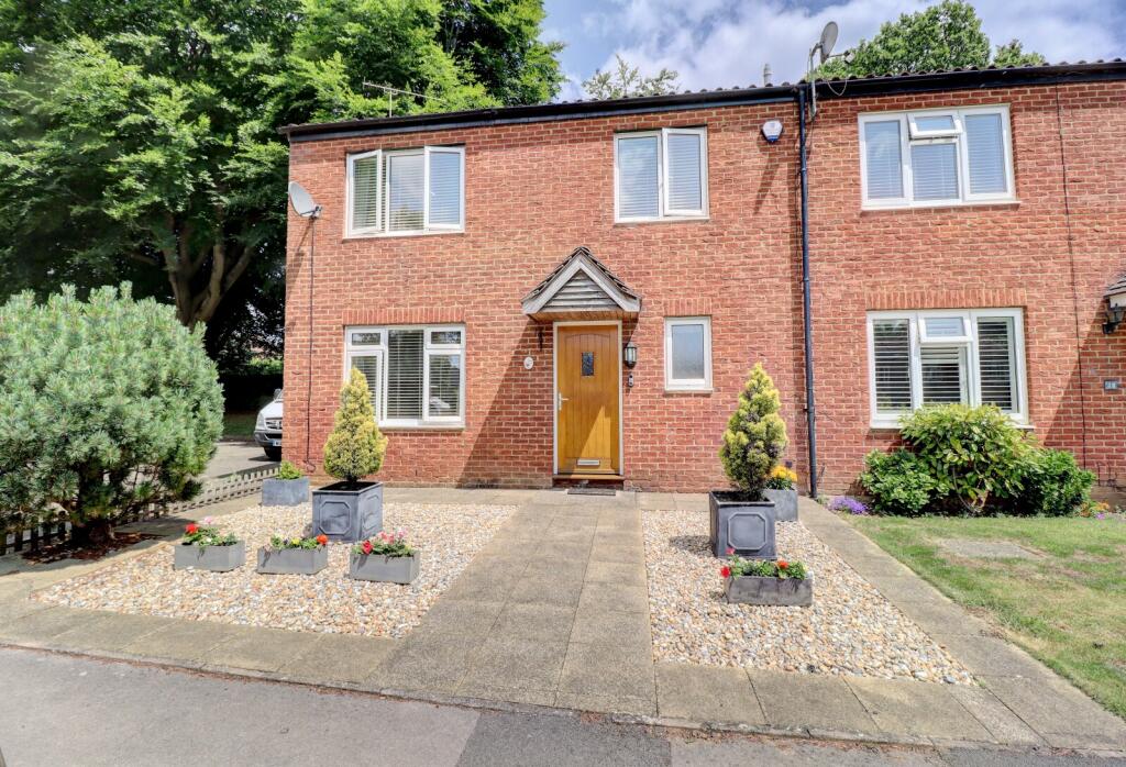 Main image of property: The Pines, Penn, High Wycombe, Buckinghamshire, HP10