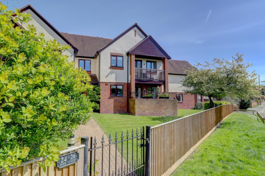 2 bedroom apartment for sale in Jasmine Crescent, Princes Risborough, HP27