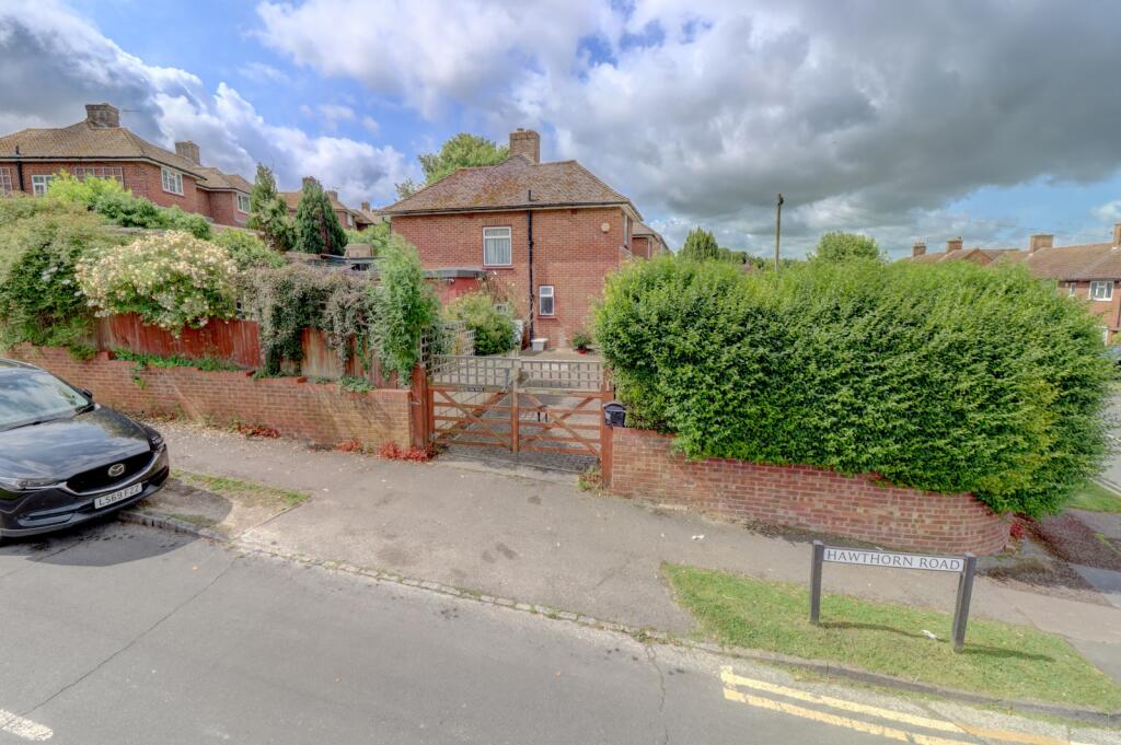 Main image of property: Oak Road, Princes Risborough, Buckinghamshire, HP27