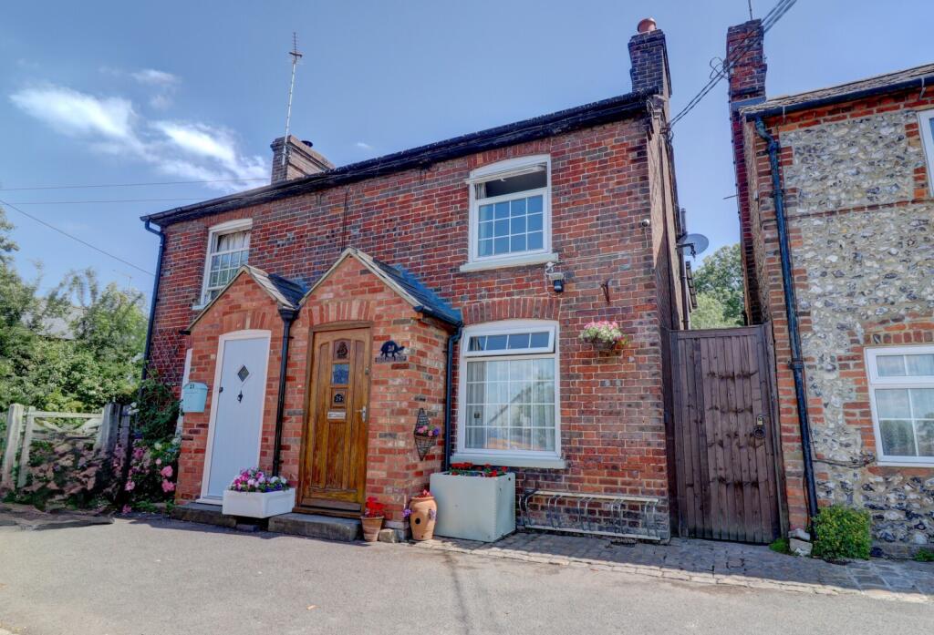 Main image of property: Station Road, Princes Risborough, Buckinghamshire, HP27