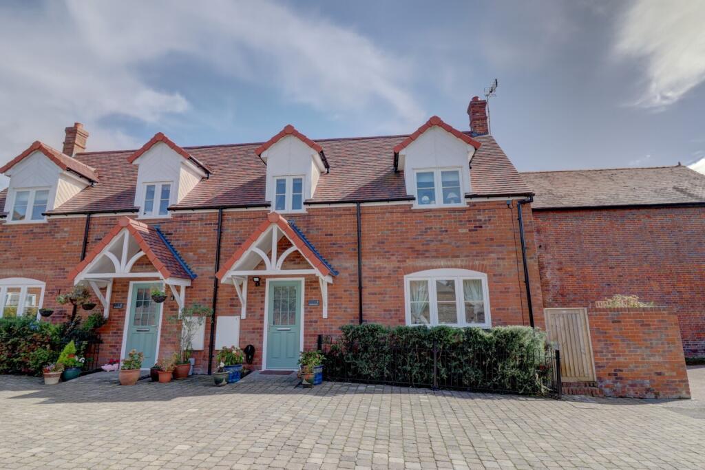 Main image of property: High Street, Princes Risborough, Buckinghamshire, HP27