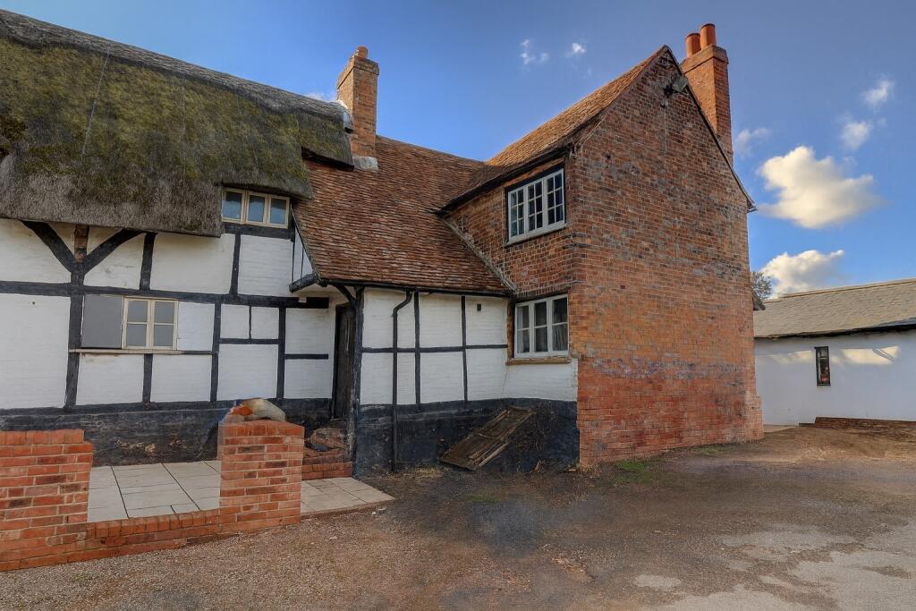 Main image of property: Wingrave Road, Aston Abbotts, Aylesbury, Buckinghamshire, HP22