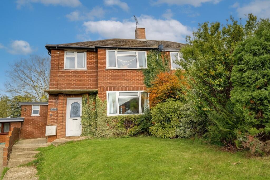 Main image of property: Merton Road, Princes Risborough, Buckinghamshire, HP27