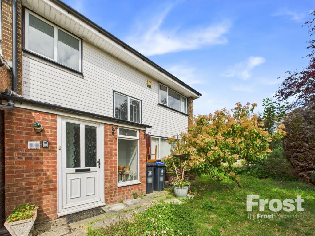 Main image of property: Dutton Way, Iver, Buckinghamshire, SL0