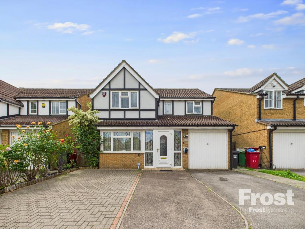Main image of property: Southwold Spur, Langley, Berkshire, SL3