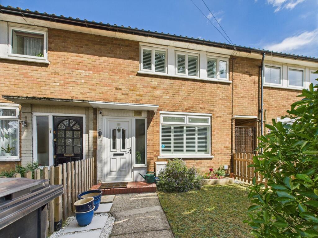 Main image of property: Parry Green North, Langley, Berkshire, SL3