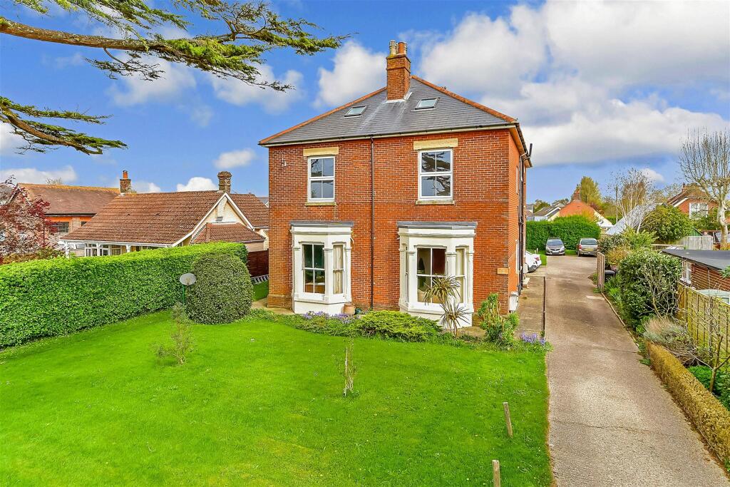 1 bedroom apartment for sale in Main Road, Southbourne, Hampshire, PO10