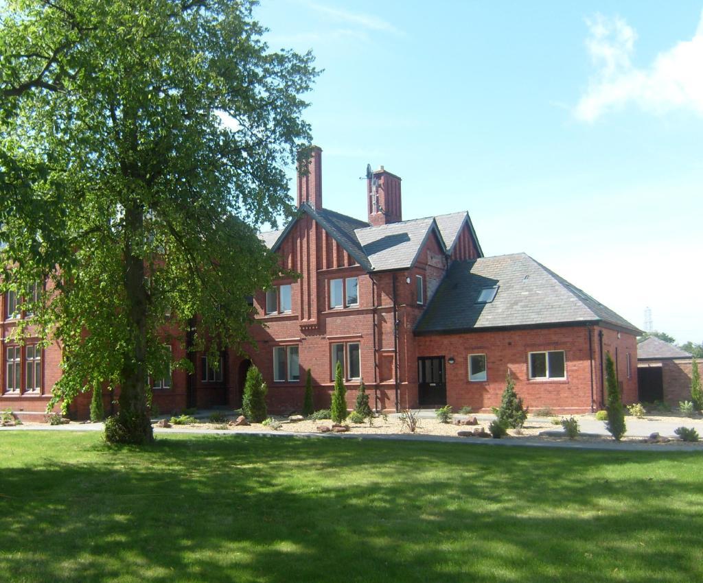 Main image of property: Brooklea Meadows, Ellesmere Port, Cheshire, CH66