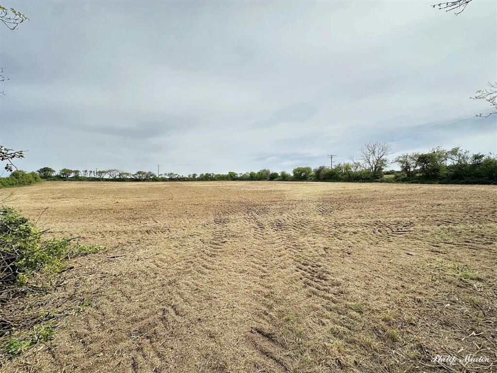 Main image of property: Callestick, Truro