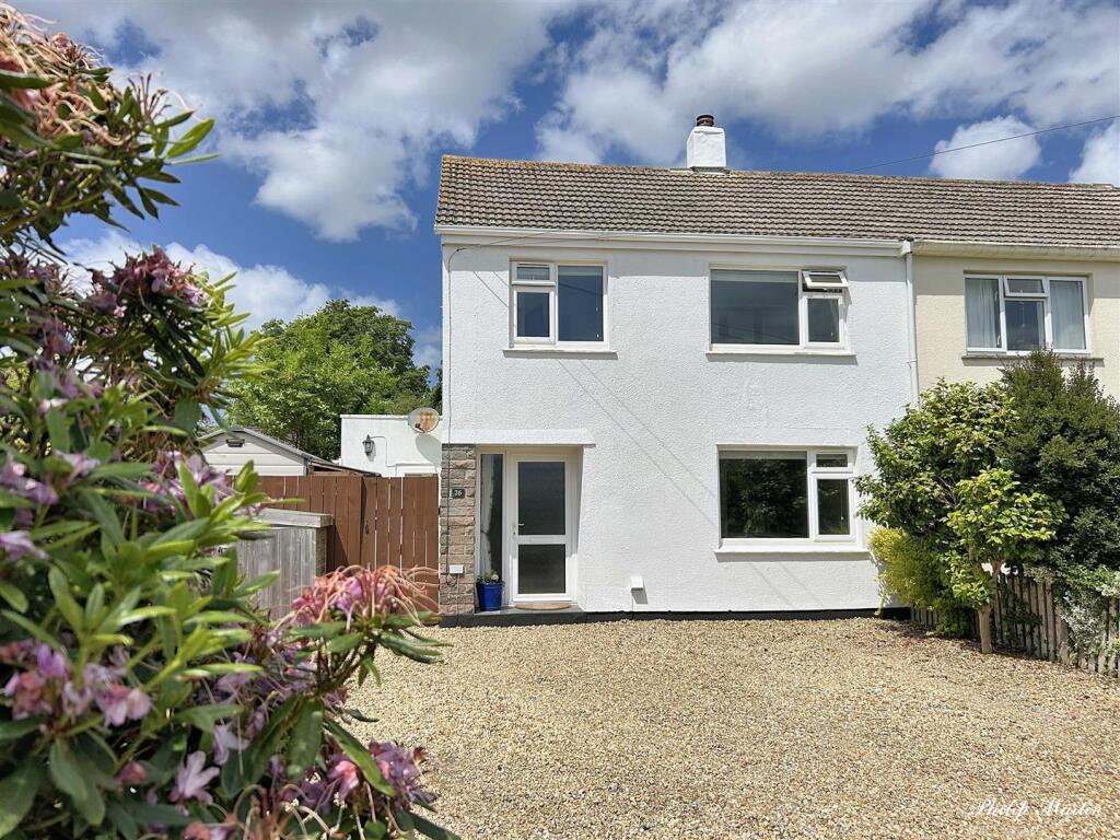 Main image of property: Elm Grove, Feock