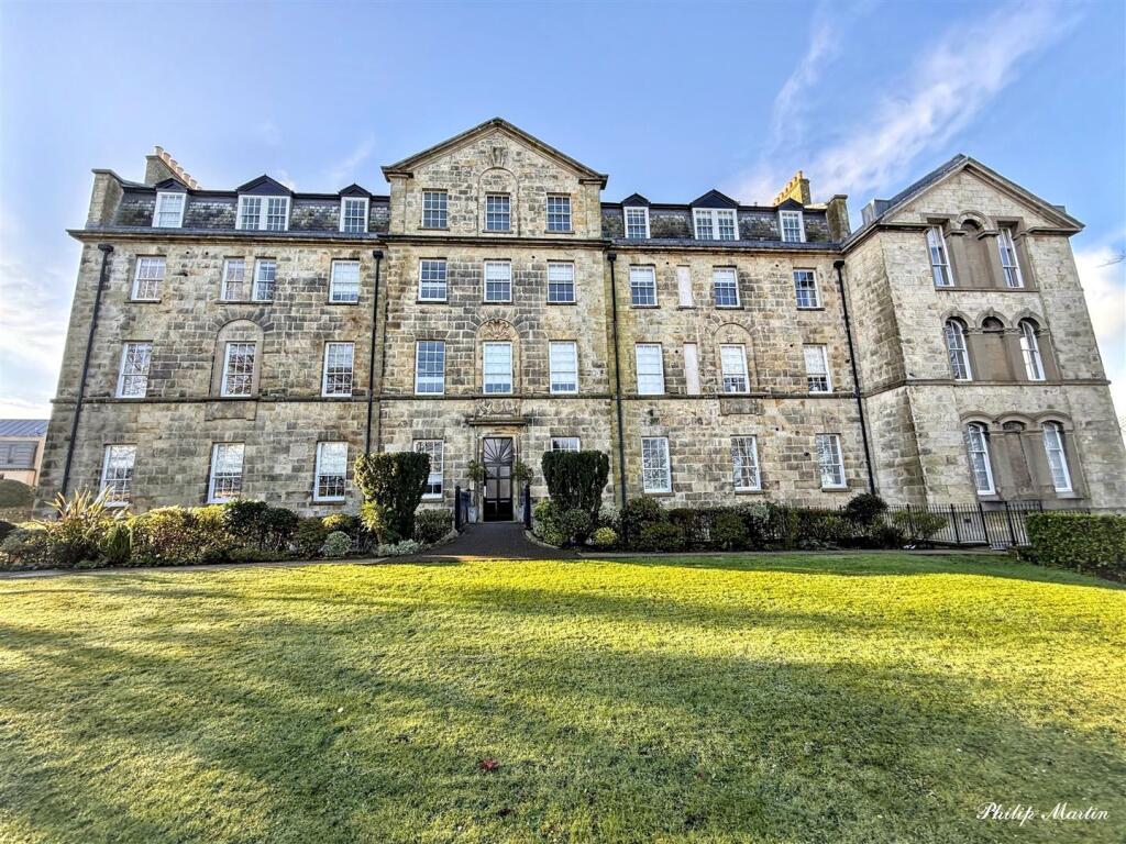Main image of property: Infirmary Hill, Truro
