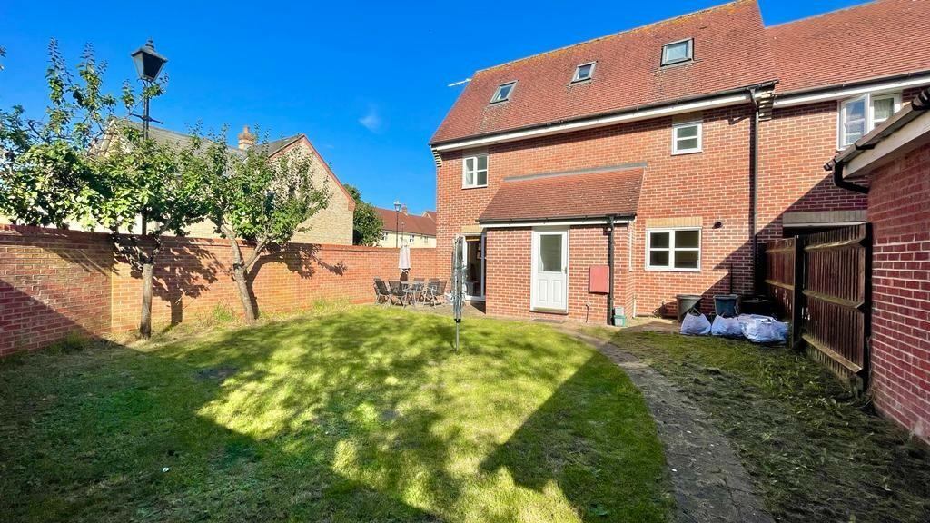 Additional property image - Hatcher Crescent, Colchester, Essex, CO2
