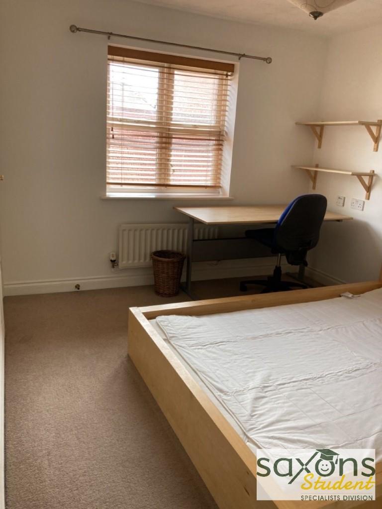 Additional property image - Hatcher Crescent, Colchester, Essex, CO2