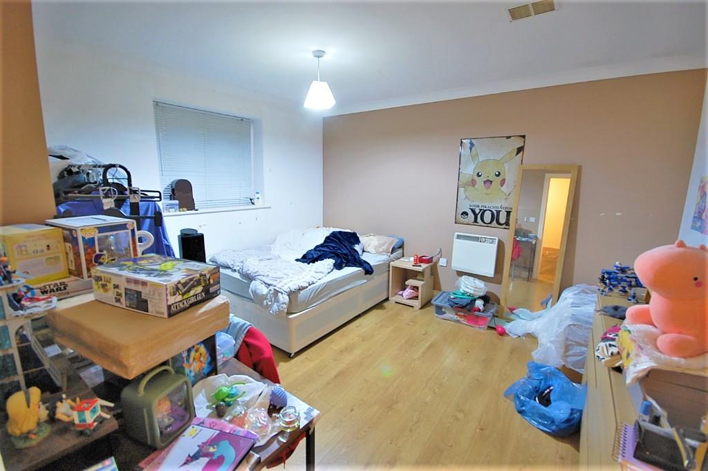 1 bedroom apartment for sale in Albany Gardens, Colchester, Essex, CO2