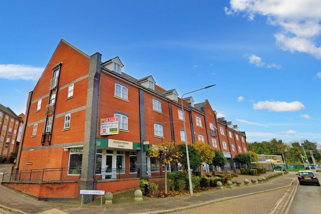 1 bedroom apartment for sale in Albany Gardens, Colchester, Essex, CO2