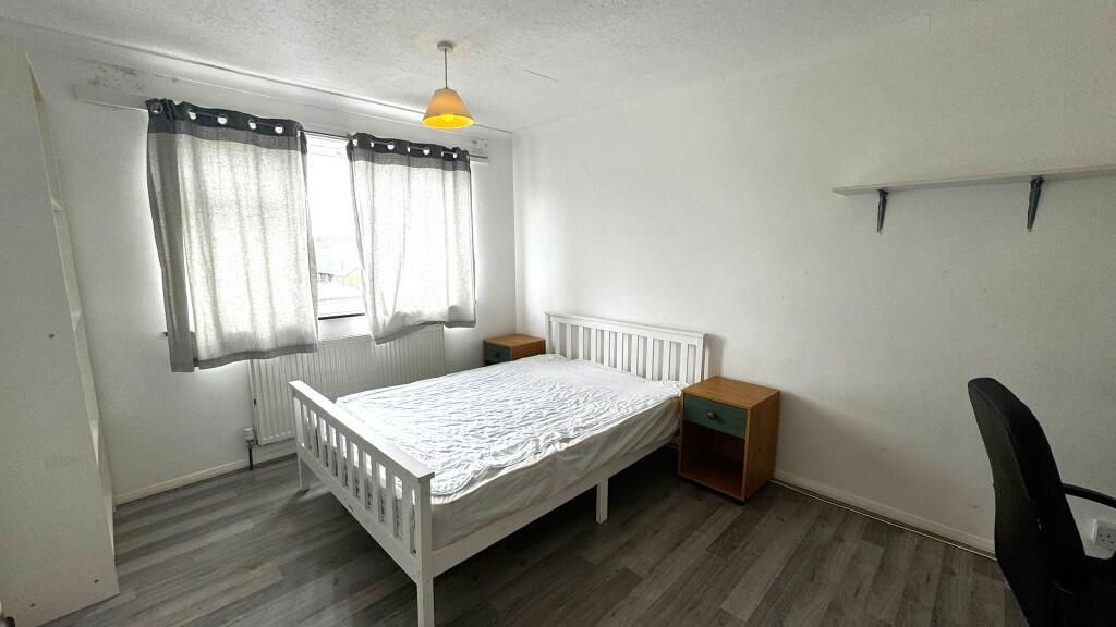 Additional property image - Othello Close, Colchester, Essex, CO4