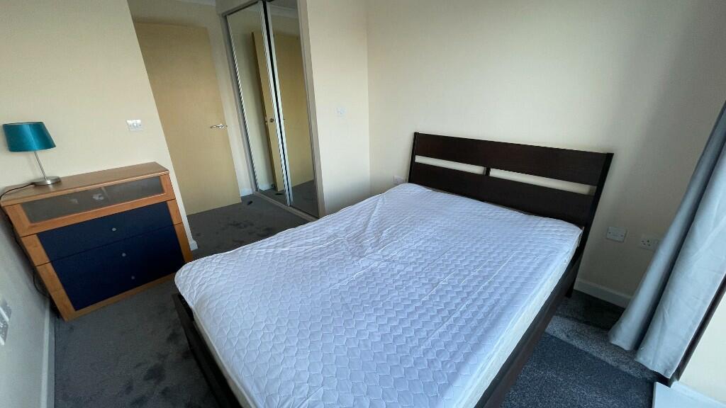 Additional property image - Quayside Drive, Colchester, Essex, CO2