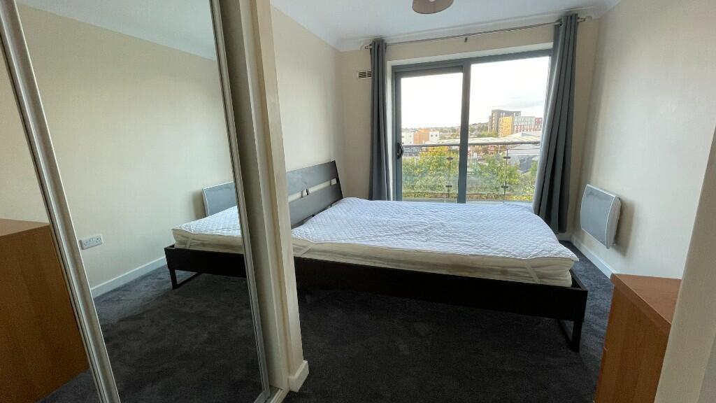 Additional property image - Quayside Drive, Colchester, Essex, CO2