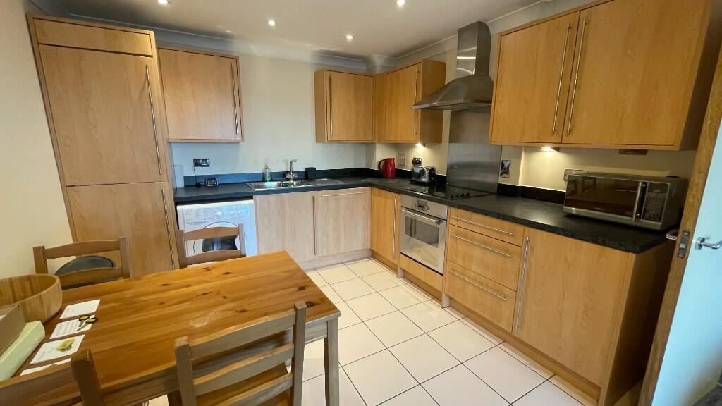 Additional property image - Quayside Drive, Colchester, Essex, CO2