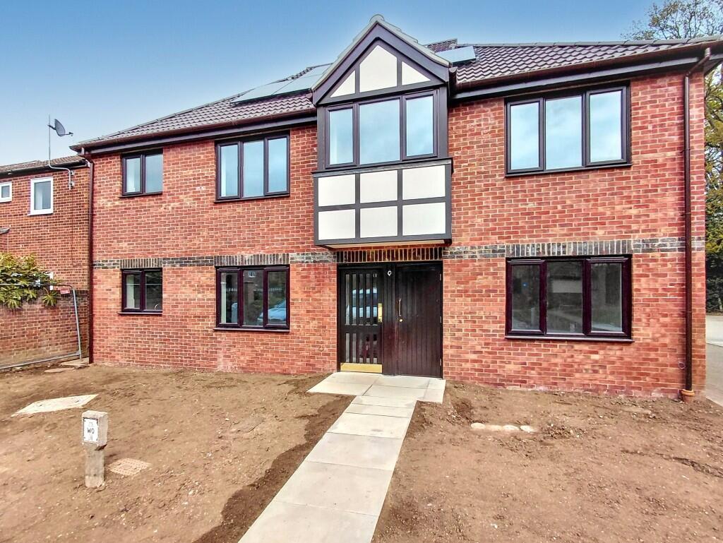 Main image of property: Brinkley Place, Colchester, Essex, CO4