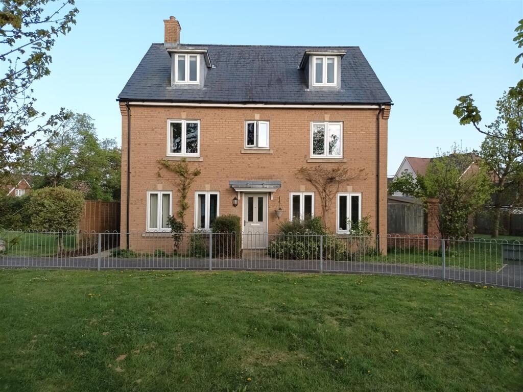 Main image of property: Stanier Street, Hailsham