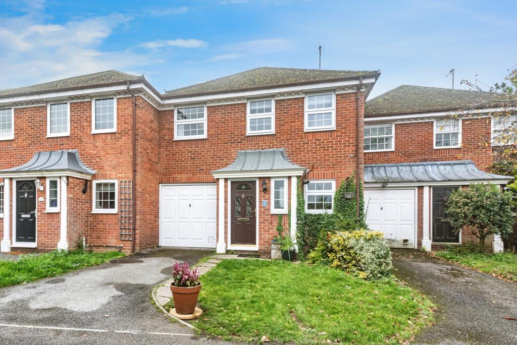 Main image of property: Woodville Rise, Chineham, Basingstoke, Hampshire, RG24