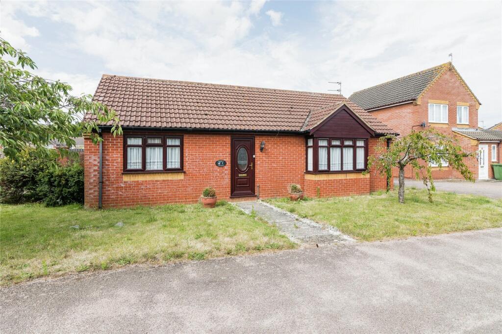 2 bedroom bungalow for sale in Puddle Duck Lane, Worlingham, Beccles