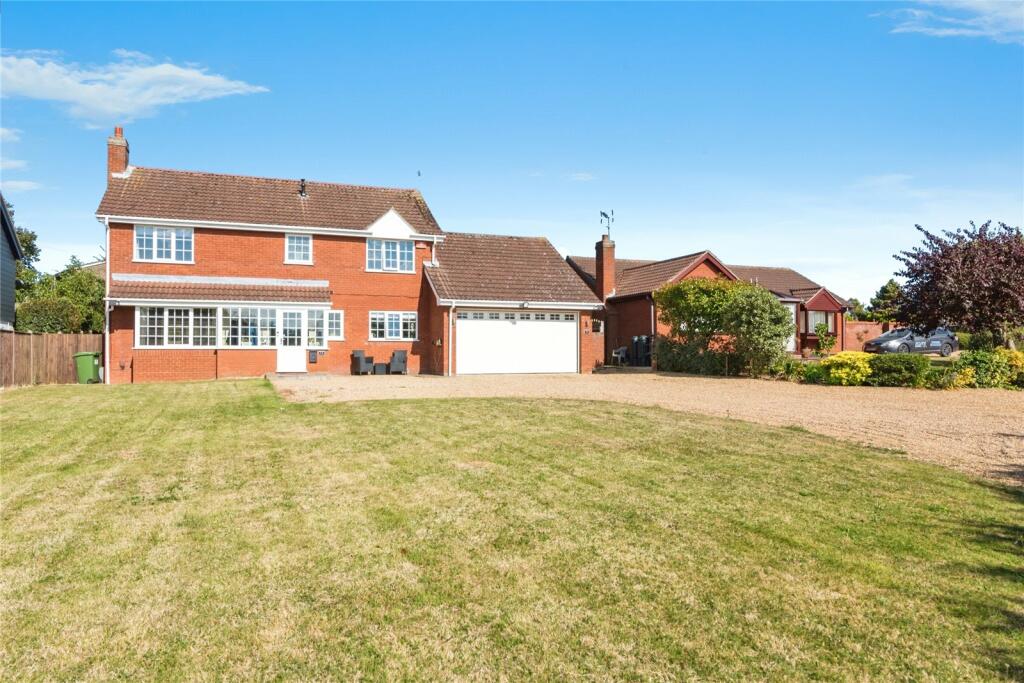 Main image of property: Lakeland Drive, Lowestoft, Suffolk, NR32