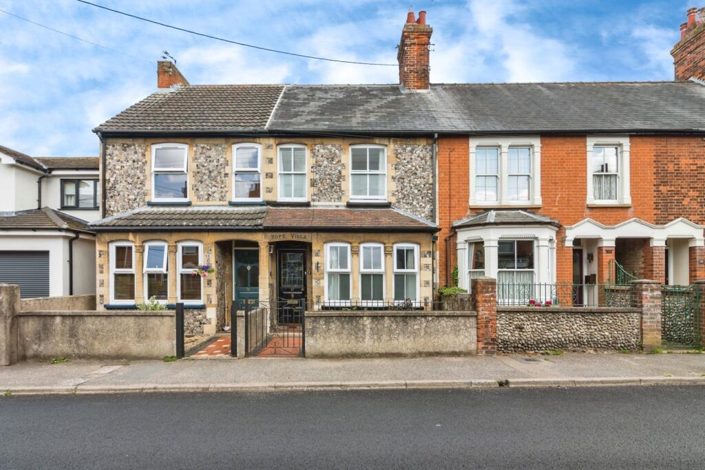 Main image of property: Grove Road, Beccles, Suffolk, NR34