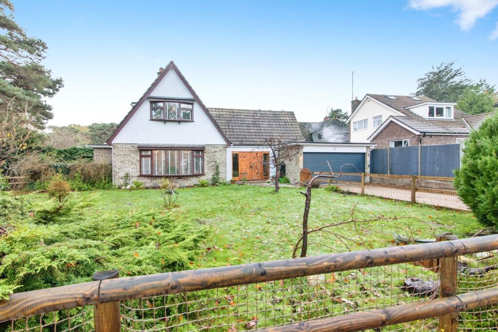 Main image of property: Priory Close, St. Olaves, Great Yarmouth, Norfolk, NR31