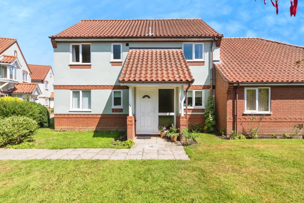 Main image of property: Temperance Place, Blyburgate, Beccles, Suffolk, NR34