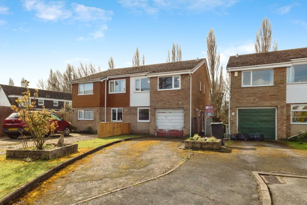 3 bedroom semidetached house for sale in St. Marys Close, Bottesford