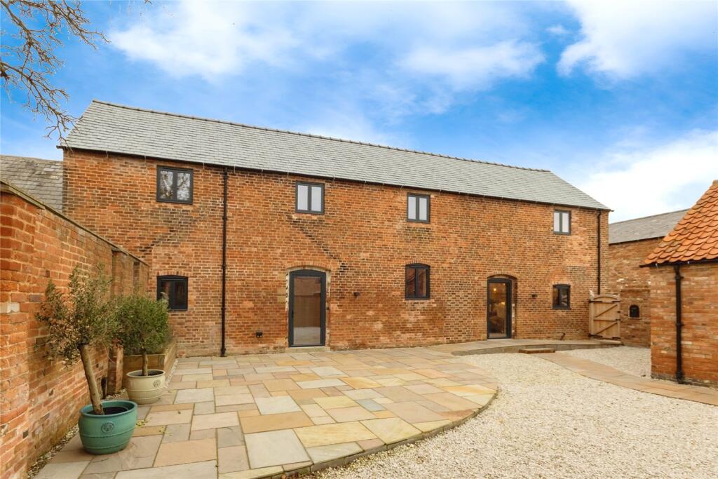 Main image of property: Storys Yard, Kneeton, Nottingham, Nottinghamshire, NG13