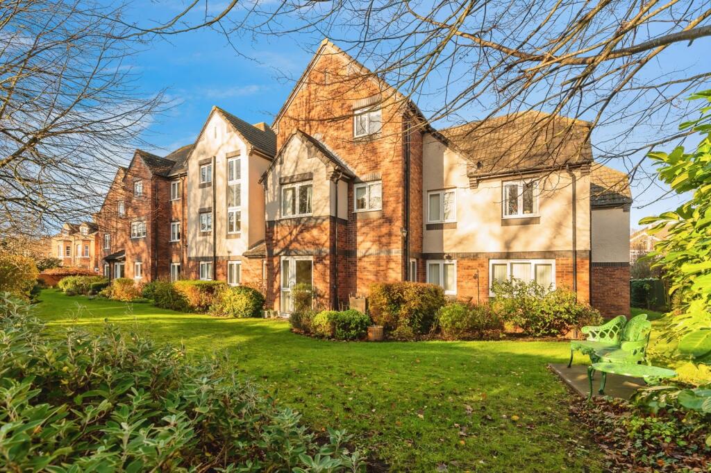 Main image of property: Brielen Court, Radcliffe-on-Trent, Nottingham, Nottinghamshire, NG12