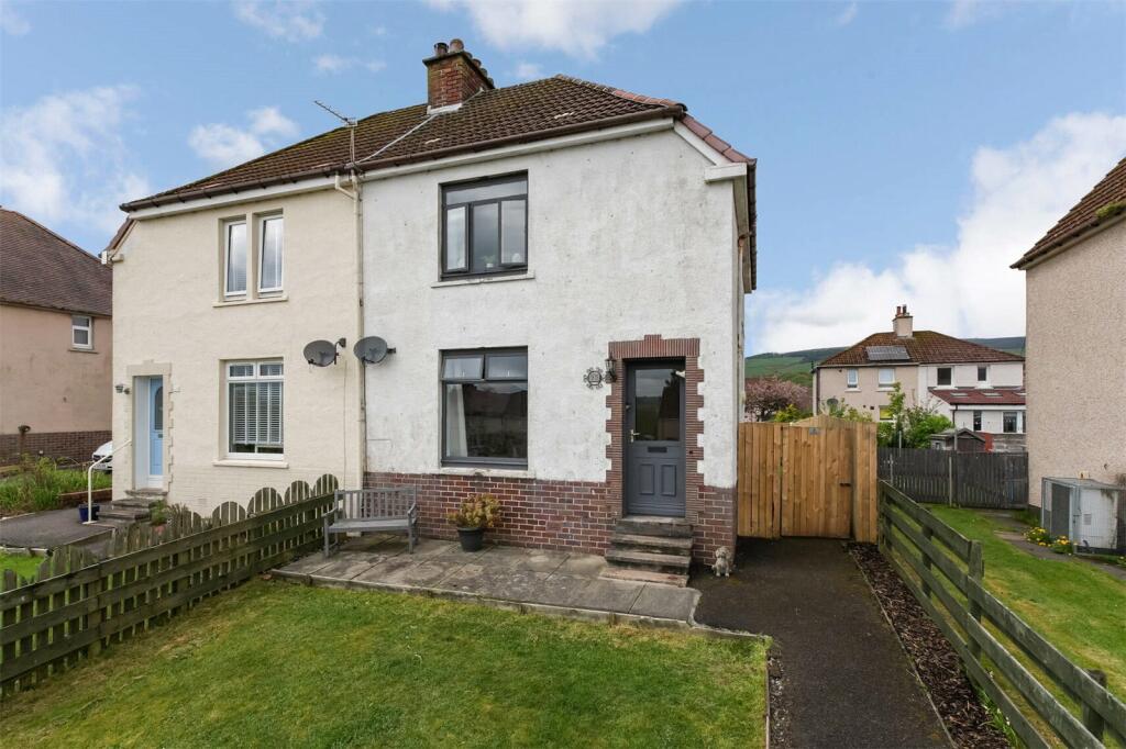 2 bedroom semidetached house for sale in Kelvinside Crescent, Banton