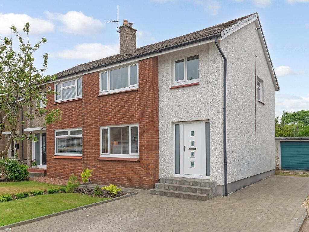 Main image of property: Meadowburn, Bishopbriggs, Glasgow, East Dunbartonshire, G64