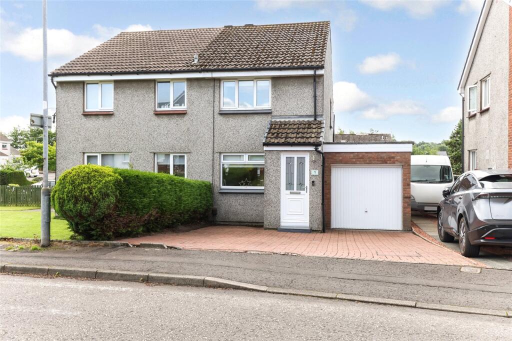 Main image of property: Monikie Gardens, Bishopbriggs, Glasgow, East Dunbartonshire, G64