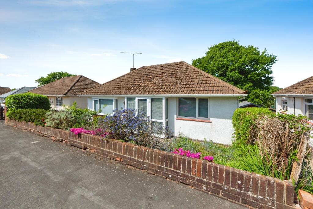 Main image of property: Firtree Way, Southampton, Hampshire, SO19