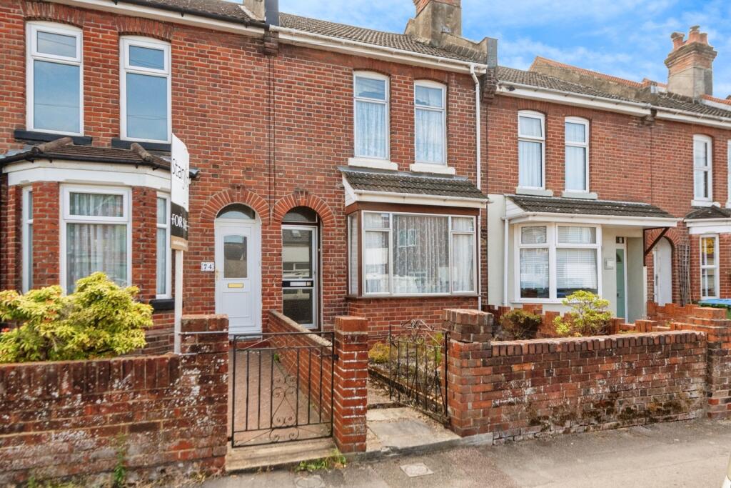 Main image of property: Manor Road North, Southampton, Hampshire, SO19